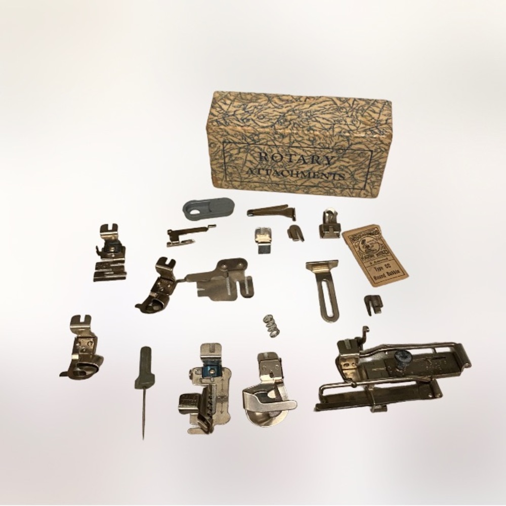 Greist Sewing Machine Attachments Ruffler 18 piece bundle lot w/box